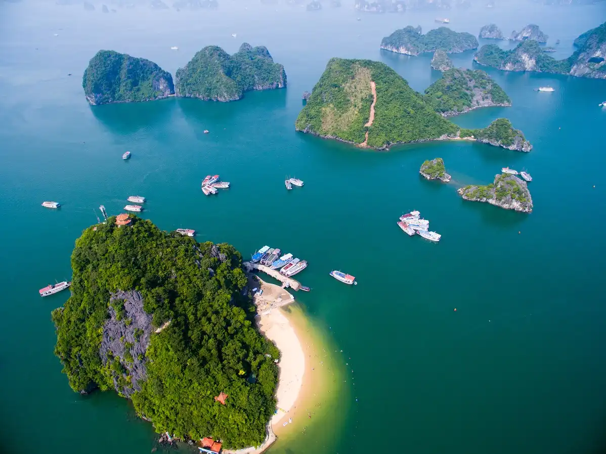 dao titop ha long