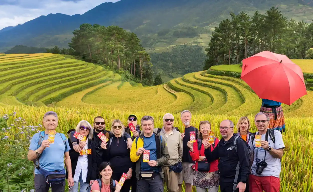 Terra di scoperte: 10 giorni in Vietnam 1 sapa nhom