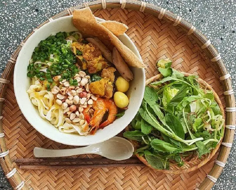 Specialità del Centro: Mi Quang e Cao Lau