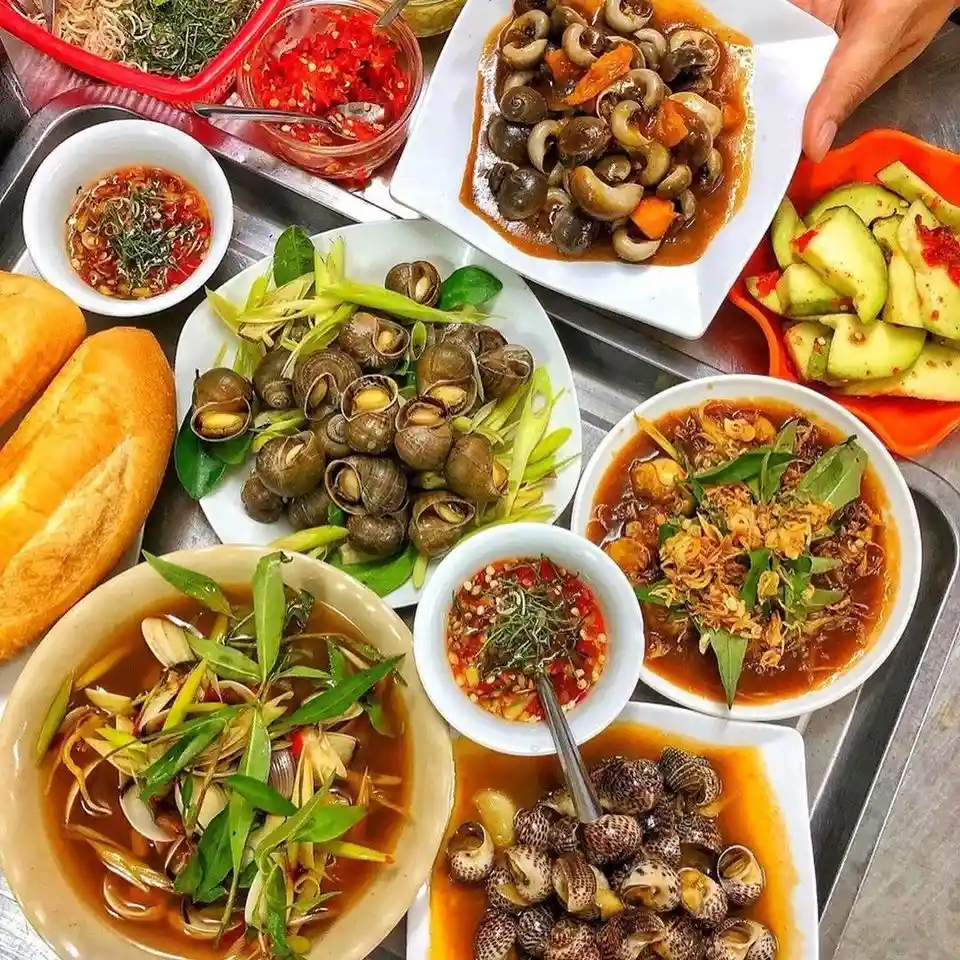 Ốc: Le Lumache di Mare e l'anima "social" del Vietnam