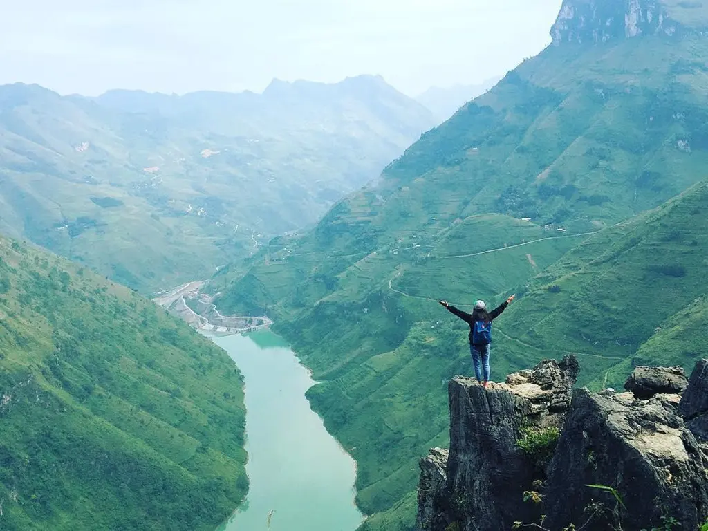 Ha Giang: Adrenalina tra le montagne al Confine con la Cina