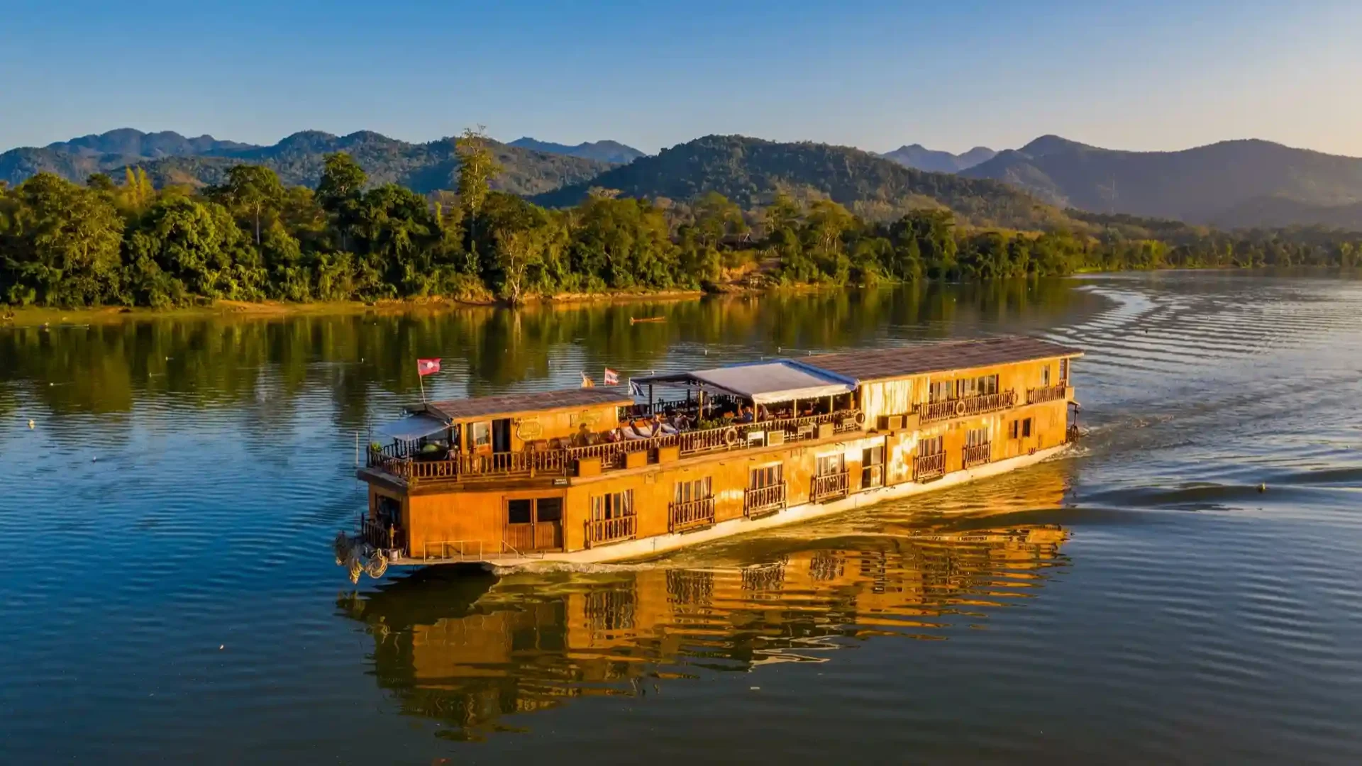 Crociera sul Mekong - Il Tramonto che Toglie il Fiato