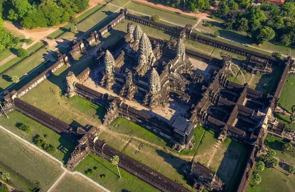 Angkor: Quanto è Grande Davvero?