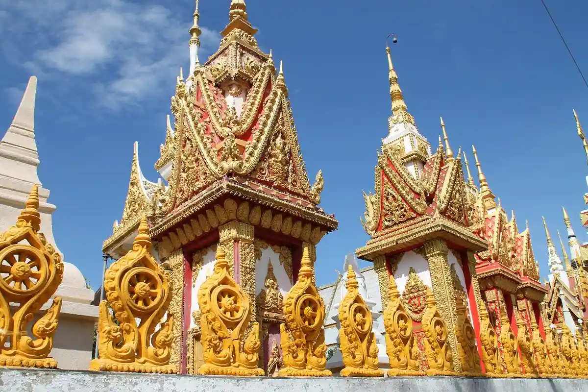 Wat Luang e i Templi della Città